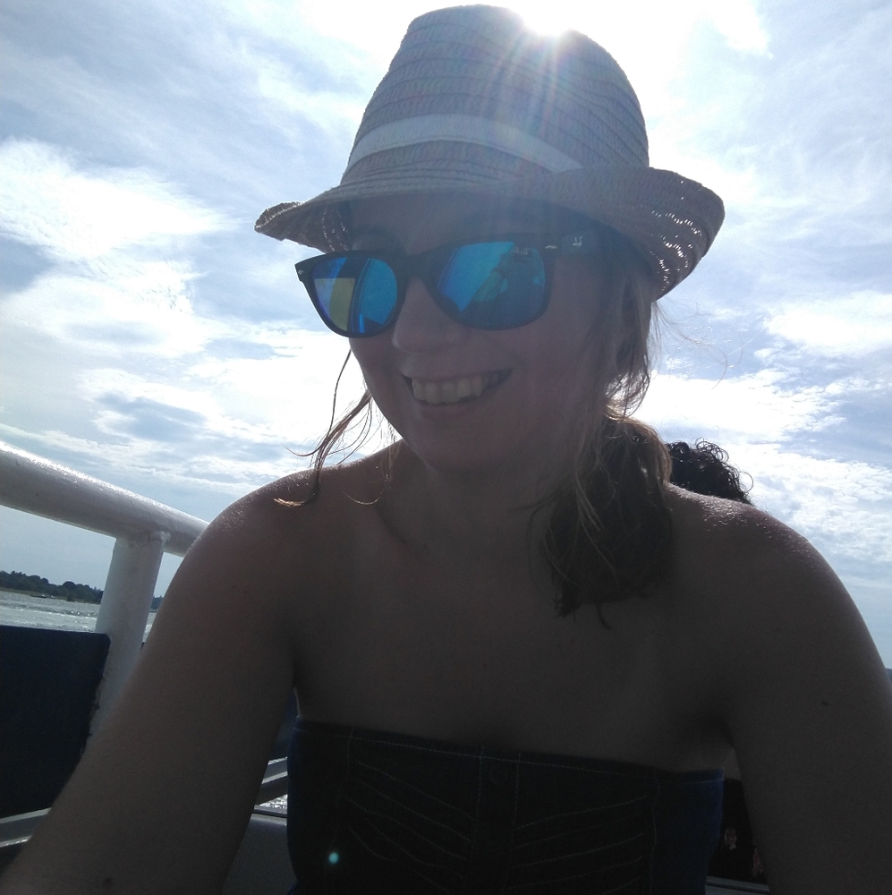 Meet your Posher, Lynn